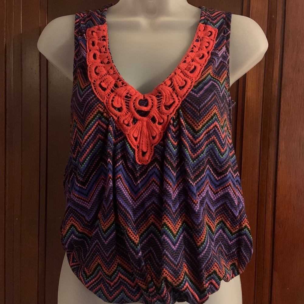 Cute Multi-Color Sleeveless Top